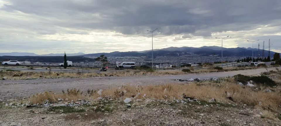 Buca'dan İzmir kentinin geniş açı görünümü