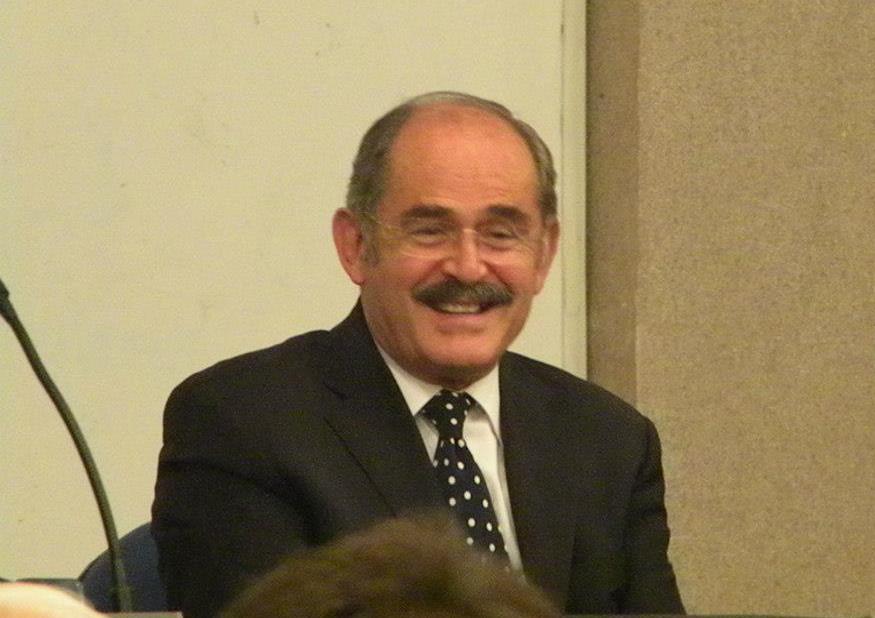 Yılmaz Büyükerşen'in portresi